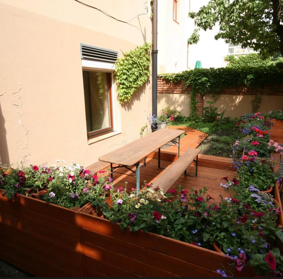 Prague Apartment Екстер'єр фото